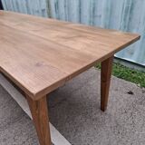 Farm table