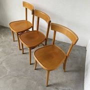 Set de trois chaises bistrot