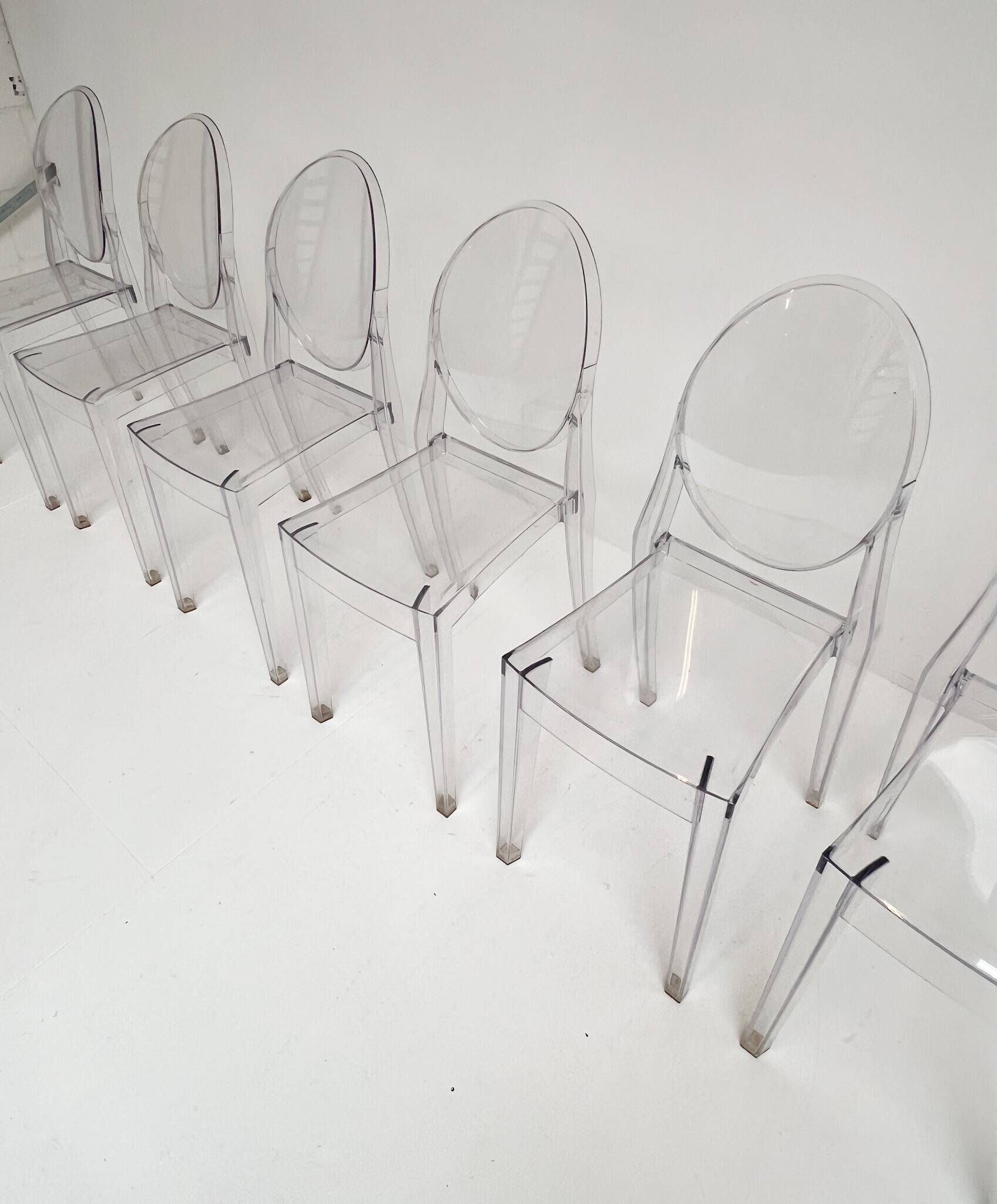 6 Victoria Ghost chairs by Philippe Starck for Kartell, after 2000.
