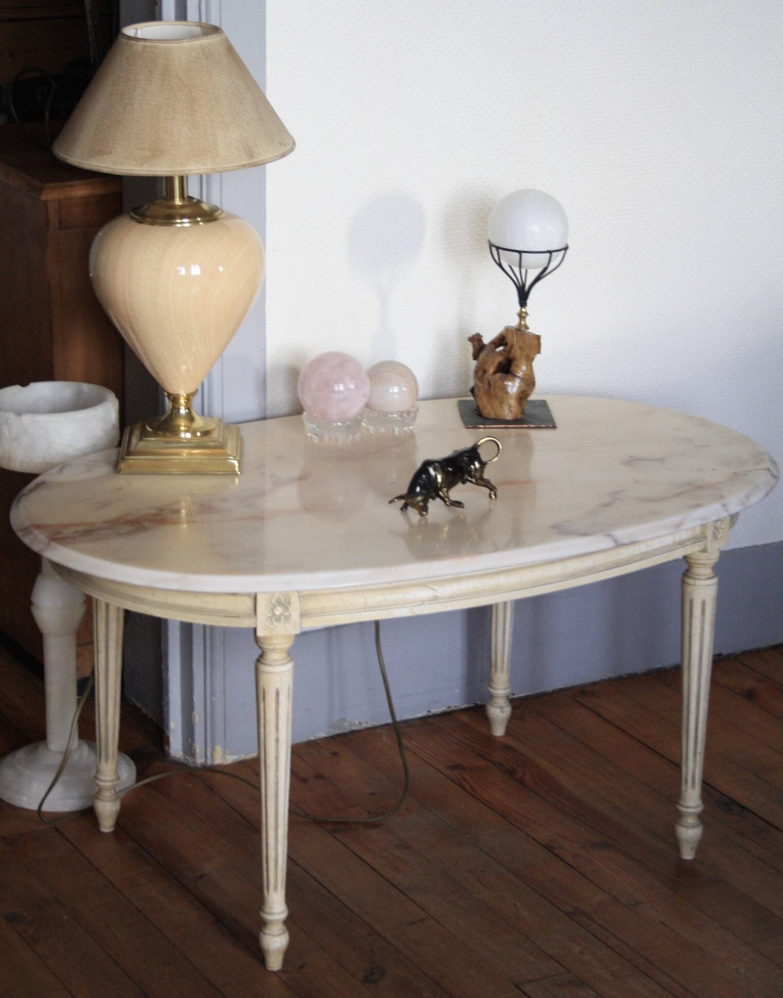 Table basse ovale marbre