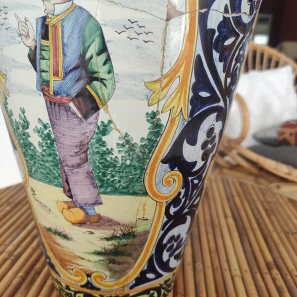 Vase Henriot Quimper ancien