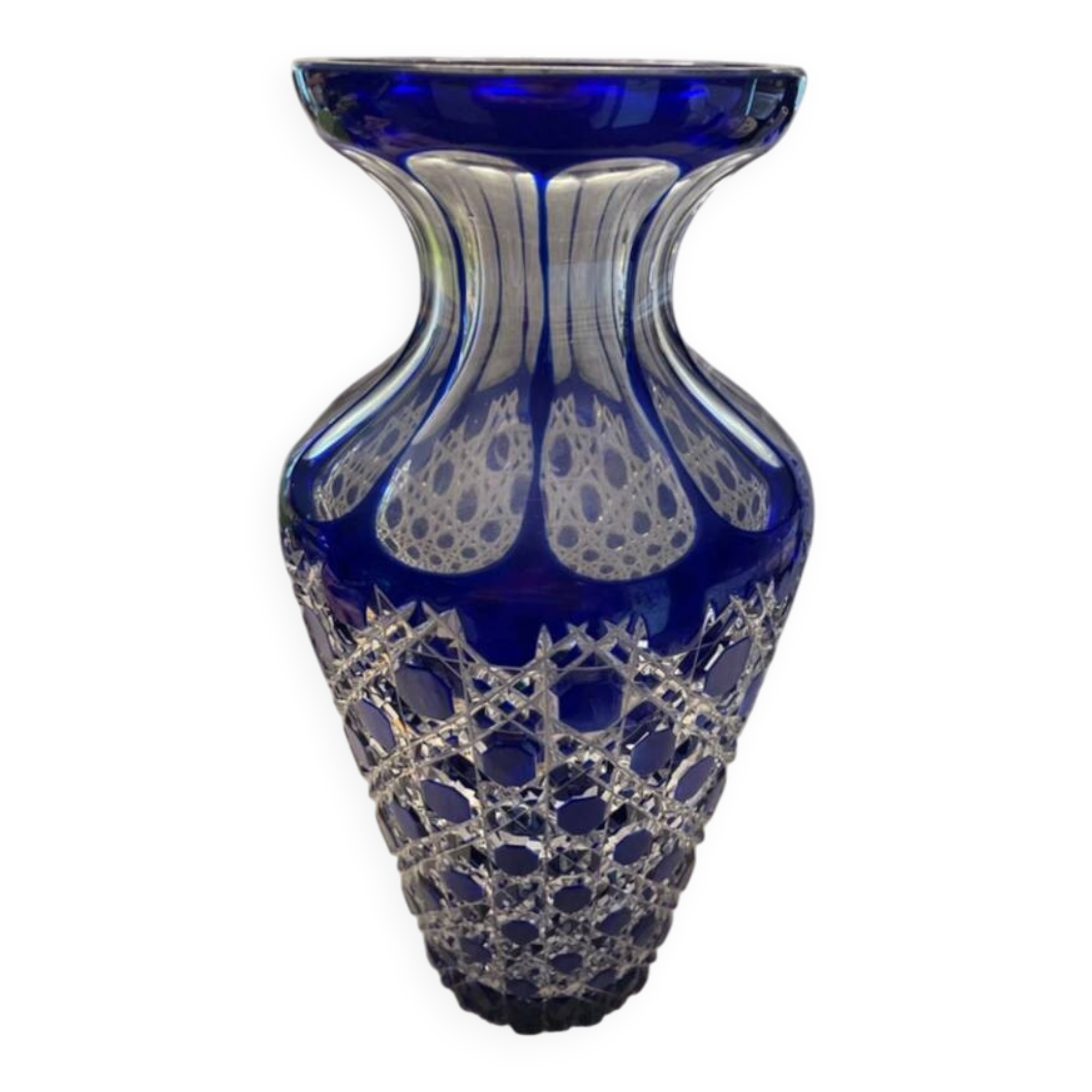 Benito crystal vase