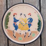 Duo of wall plates or dish traditional Basque dancers, by Aparicio