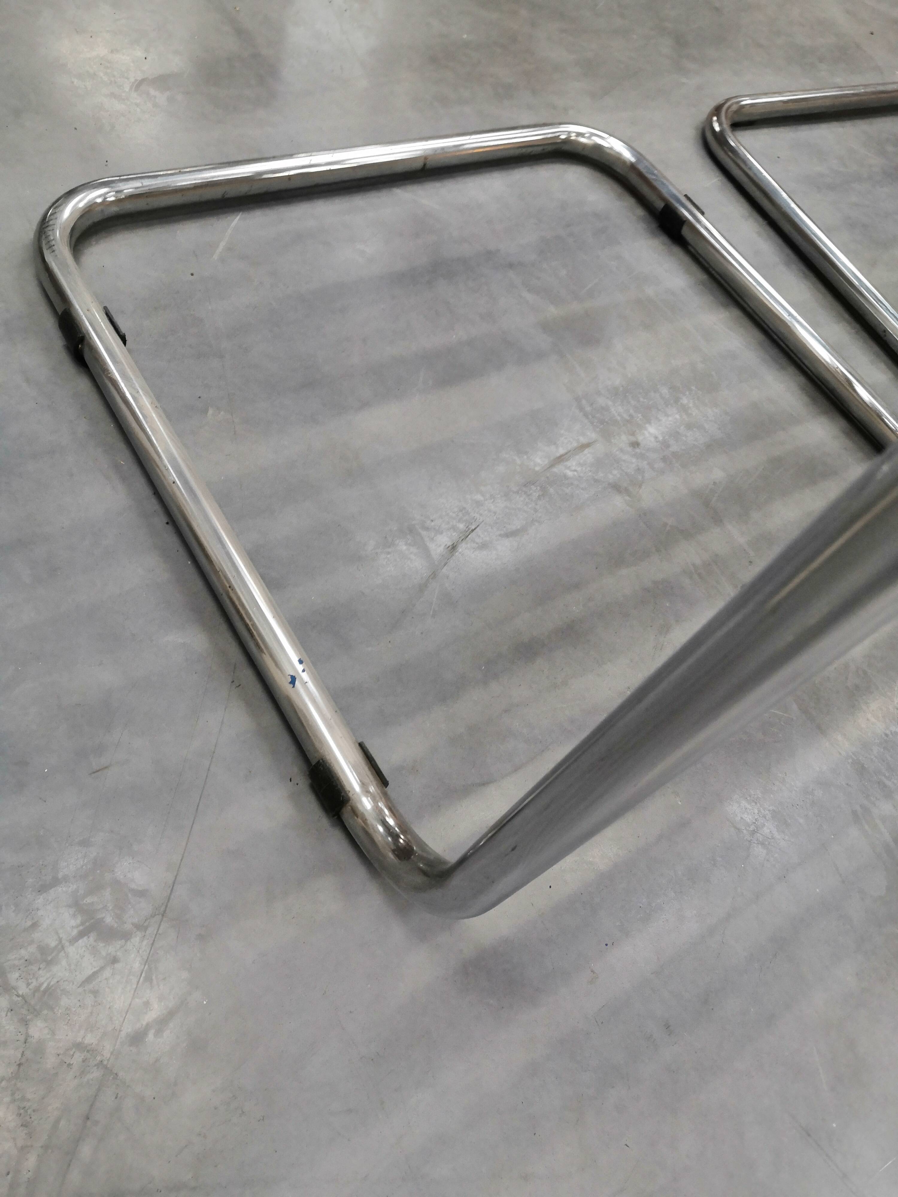 Chairs made of wood and tubular steel