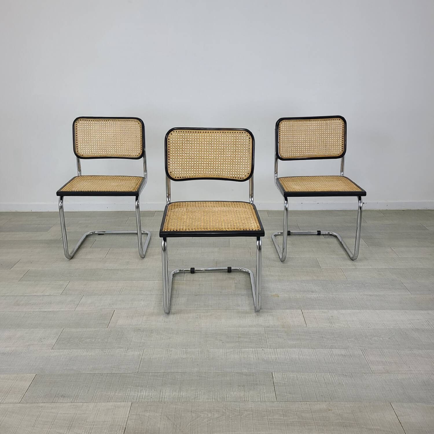 Chaise cesca B32 design Marcel Breuer vintage Bauhaus 1970