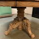 Table Henri II à pattes de lion en chêne brut extensible .