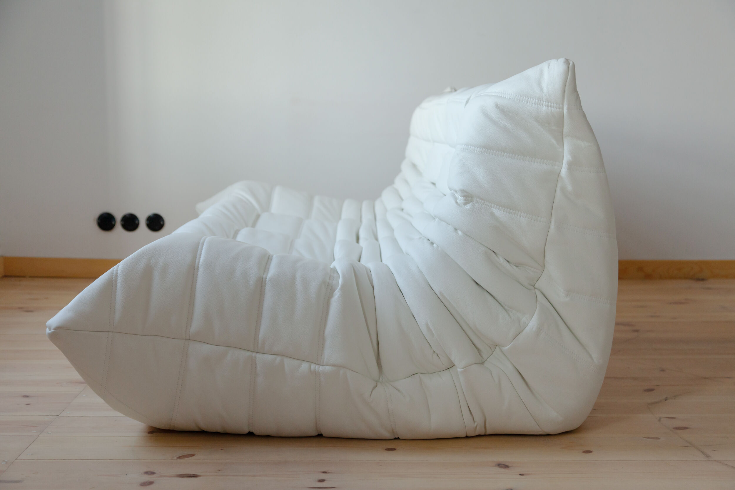 Togo sofa designed by Michel Ducaroy 1973