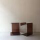 Set de 2 tables de chevets en plexiglas fumé, Design 1970