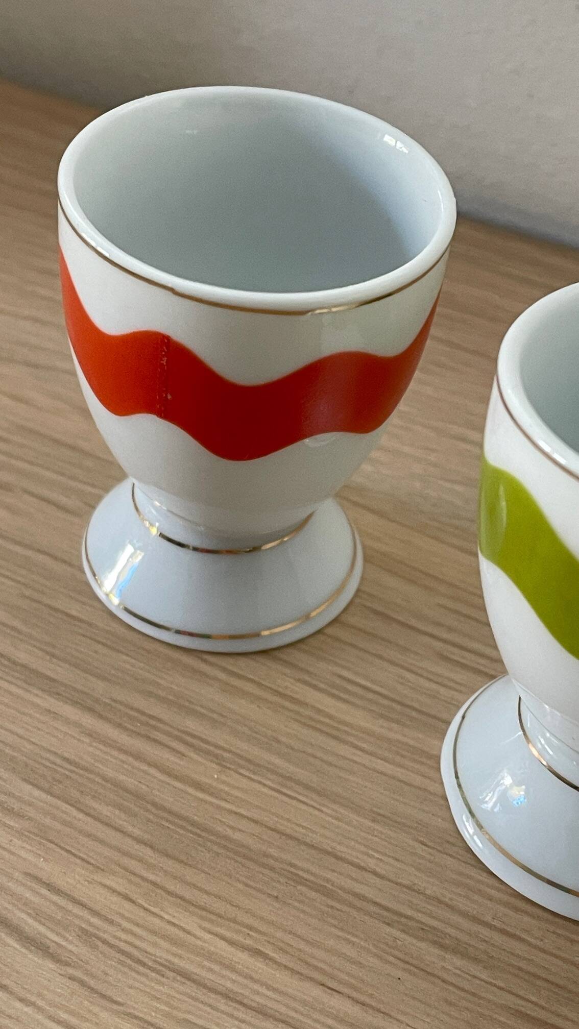 4 vintage porcelain coquetiers