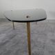 Table basse tripode en verre noir vintage