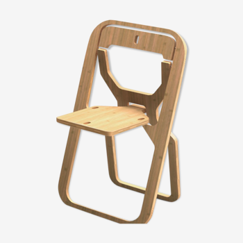 Infine folding chair