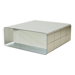 Table basse en aluminium
