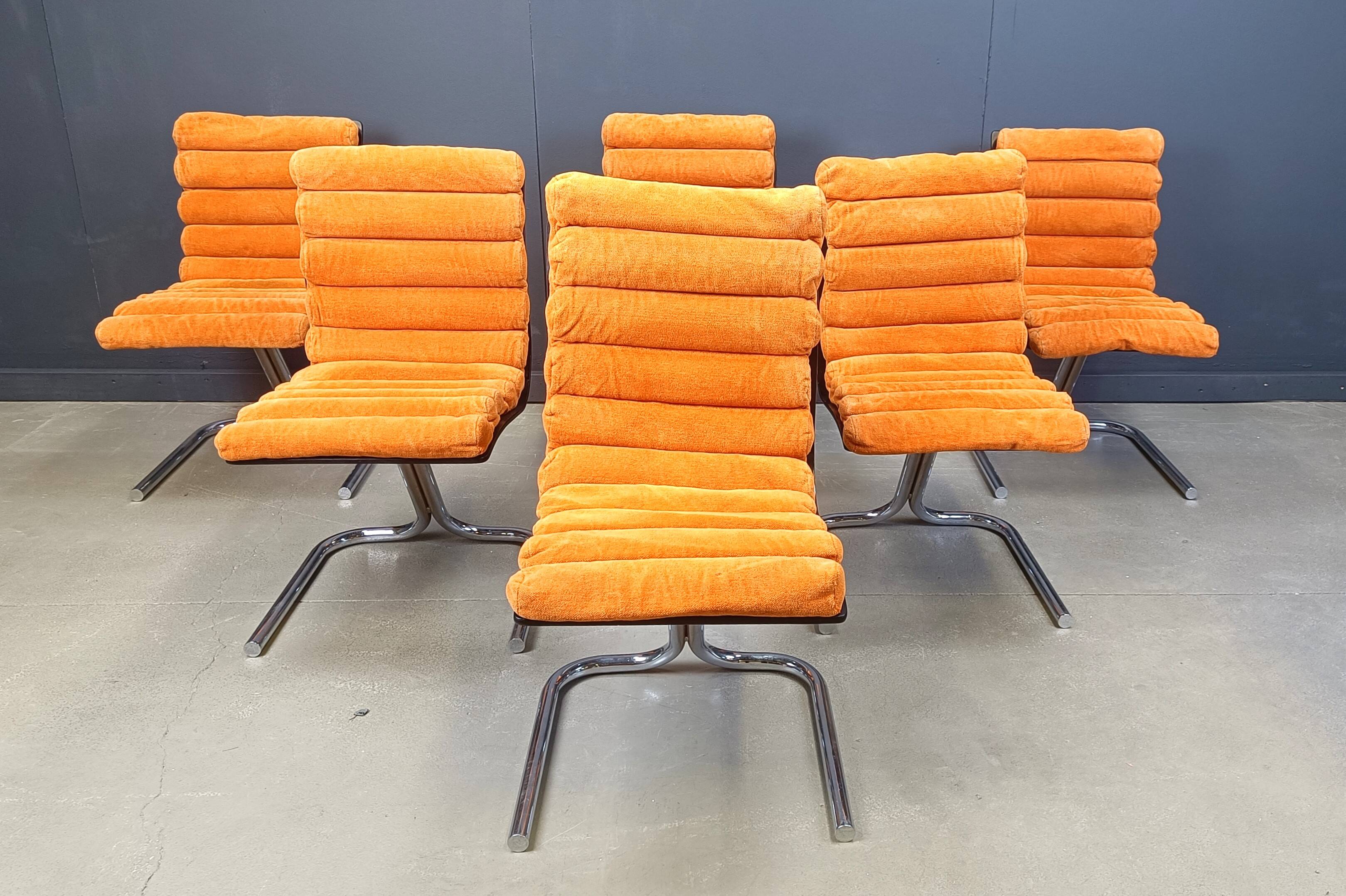 Set of 6 Space Age Dining Chairs, 1970s