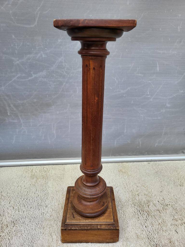 Church stand, 19th century Louis XVI style column