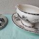 Saucière en faïence de Choisy le Roi