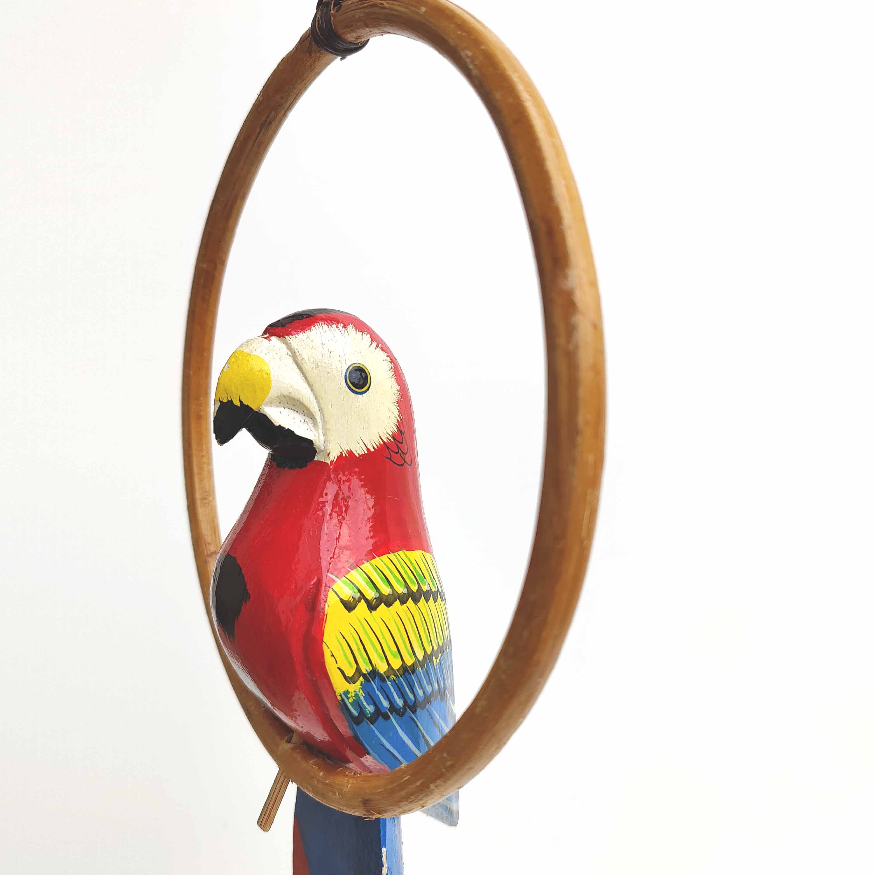 Suspension parrot wood and rattan