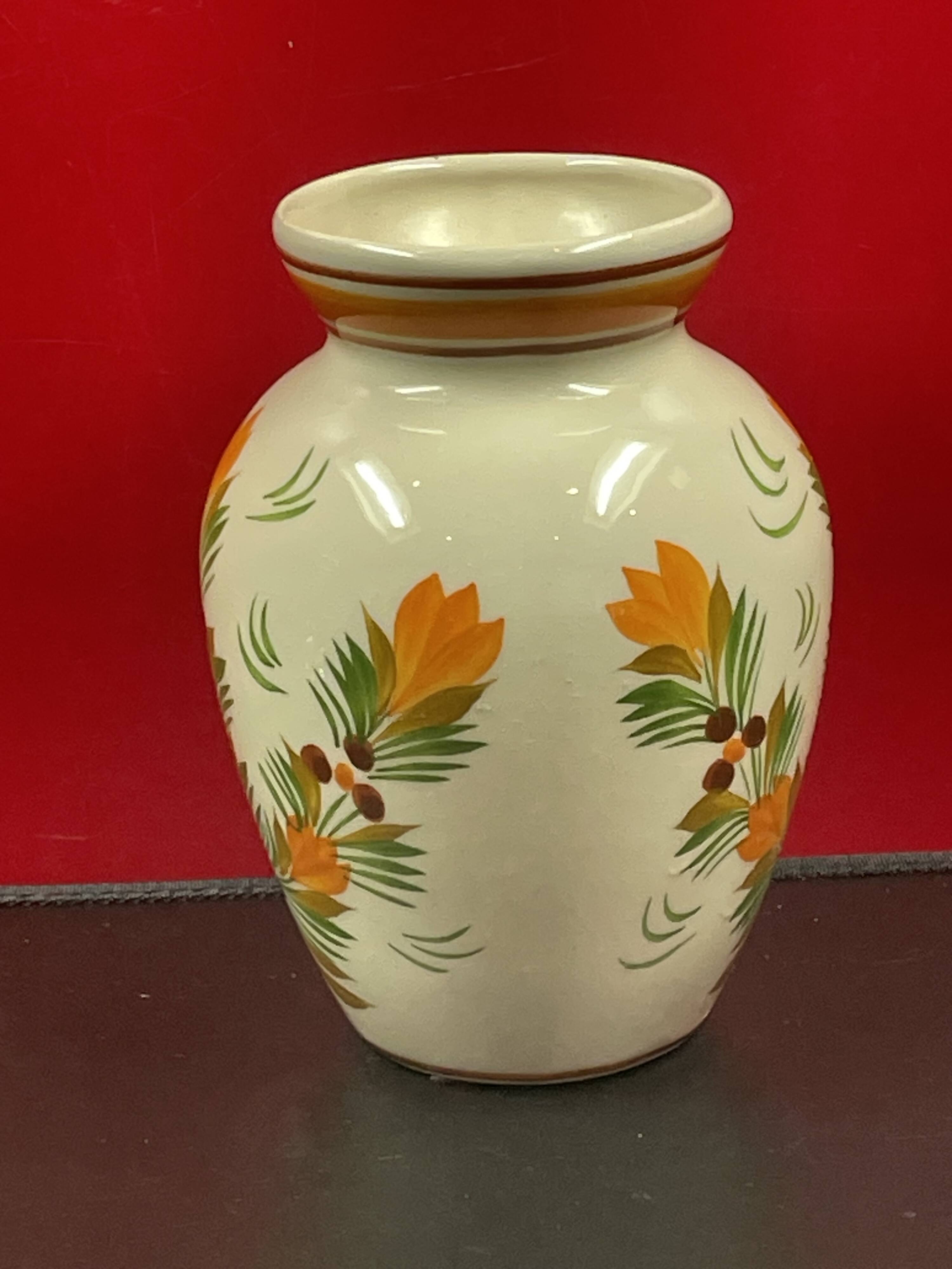 Quimper earthenware vase with floral decoration 19 cm
