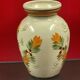 Vase en faïence de Quimper décor fleuri 19 cm