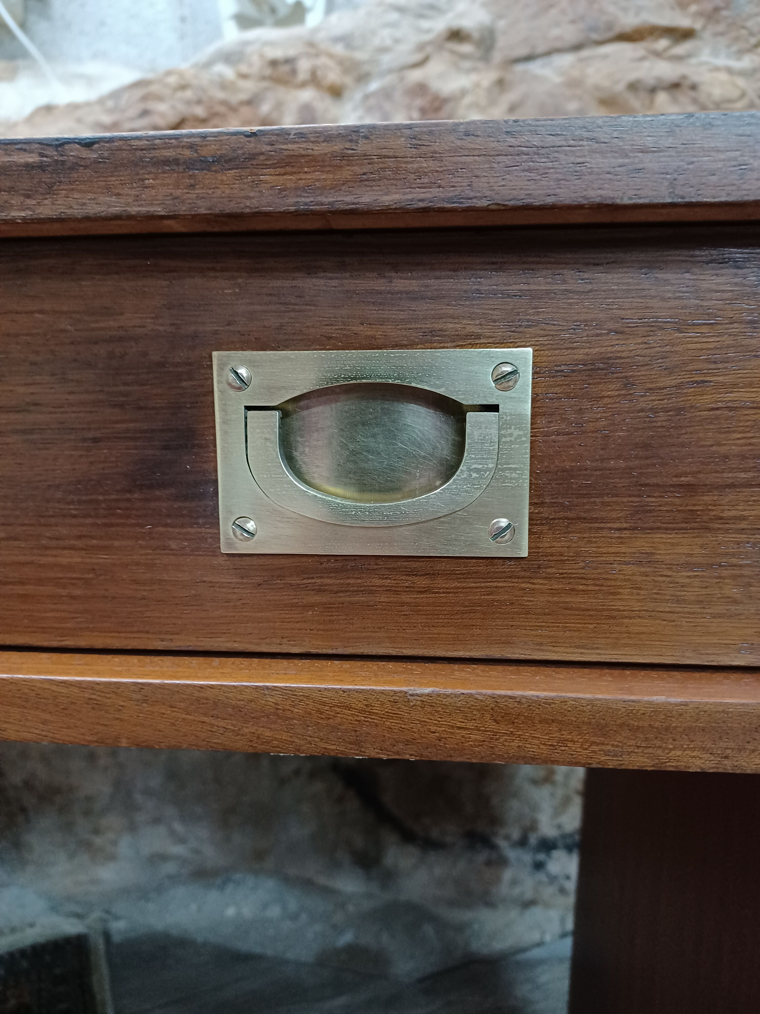 Retro design desk in veneer and brass 60s-70s