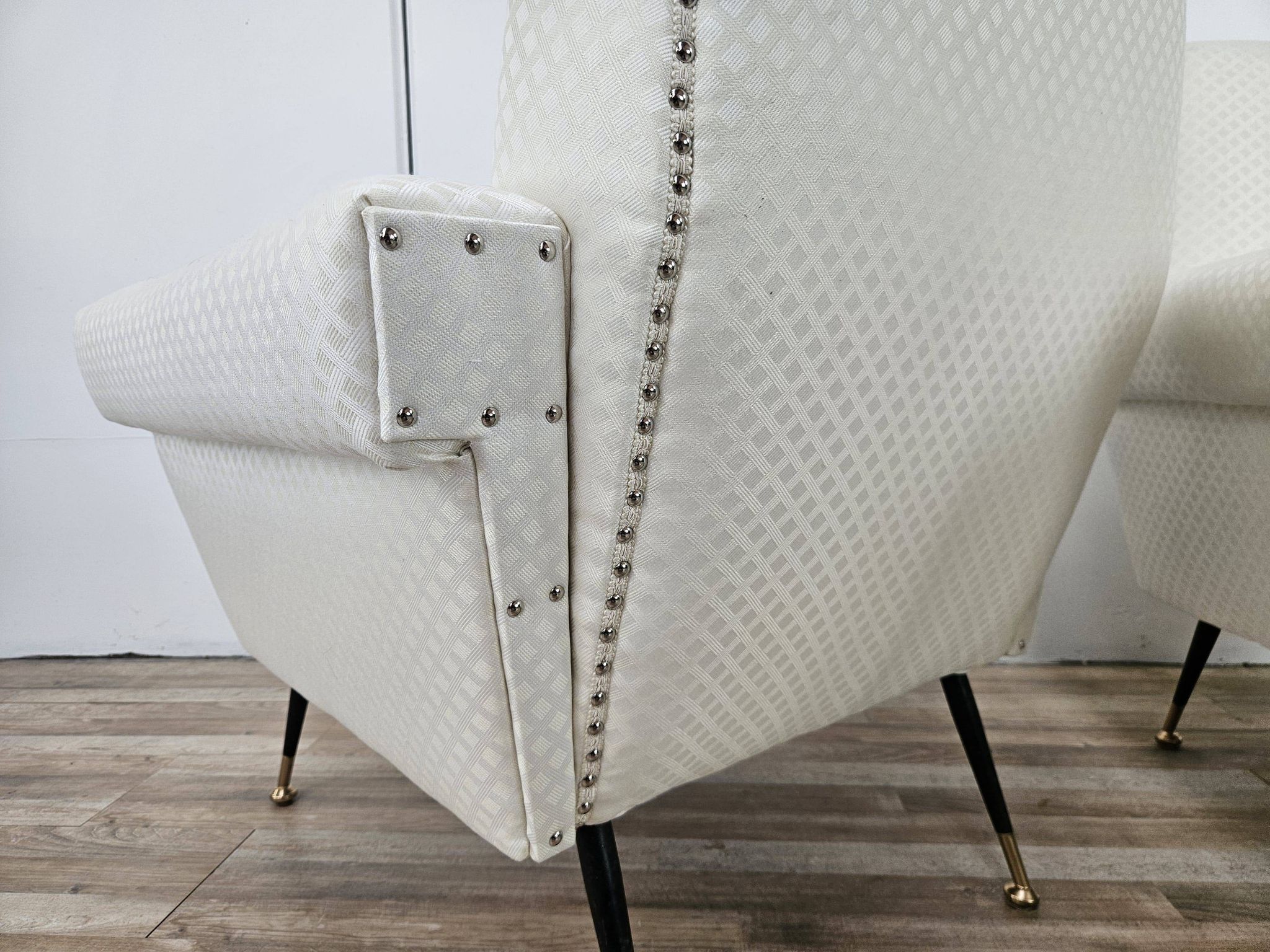Italian armchairs from the 1950s in cream fabric with iron legs.