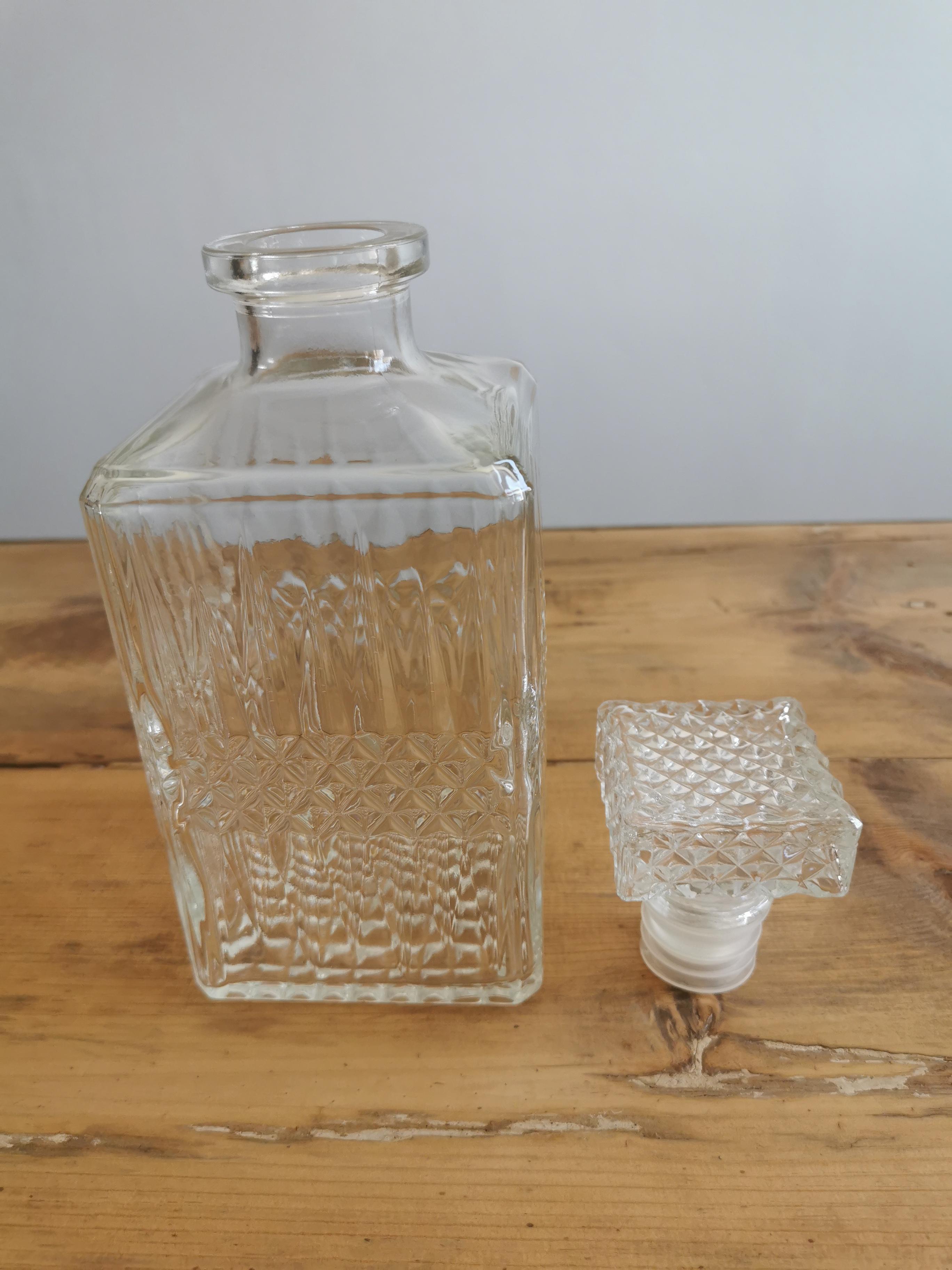Whisky decanter