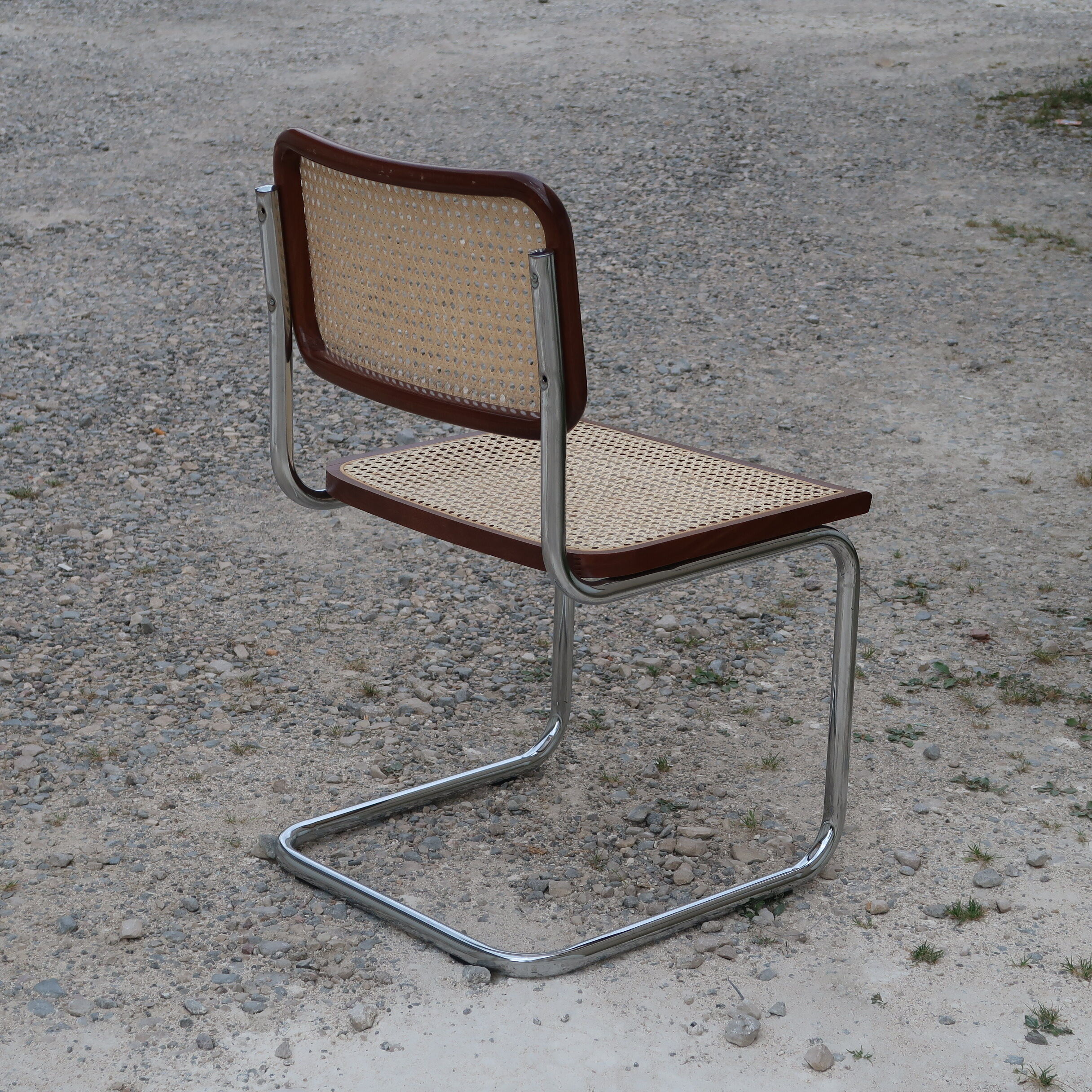 Chaise B32 de Marcel Breuer