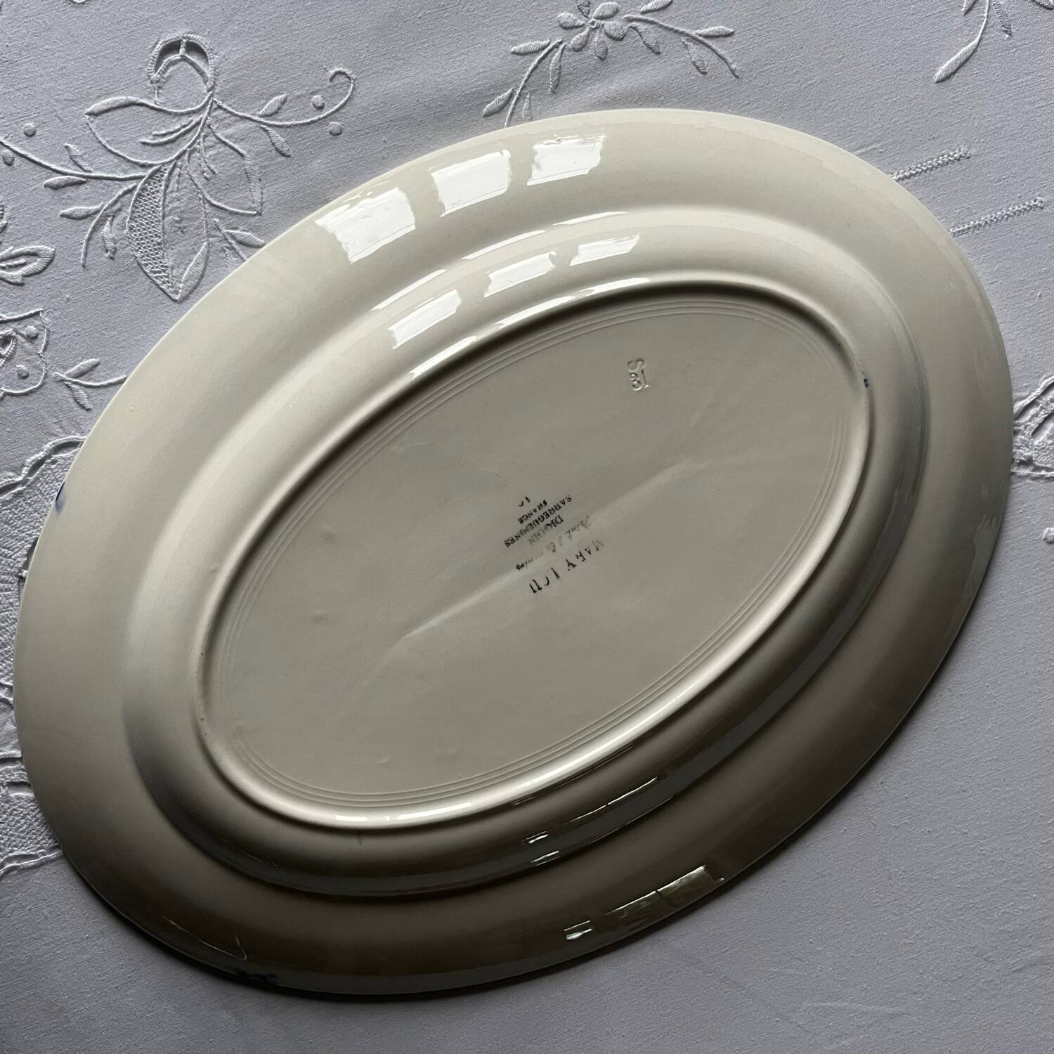 Dishes Digoin Mary-Lou