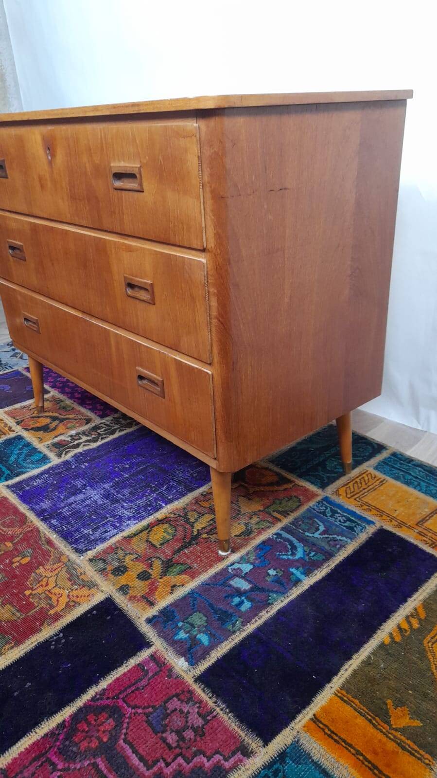 Vintage Scandinavian teak chest of drawers with 3 drawers – 1960s