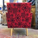 Pair of vintage armchairs dynamic design 60s/70s