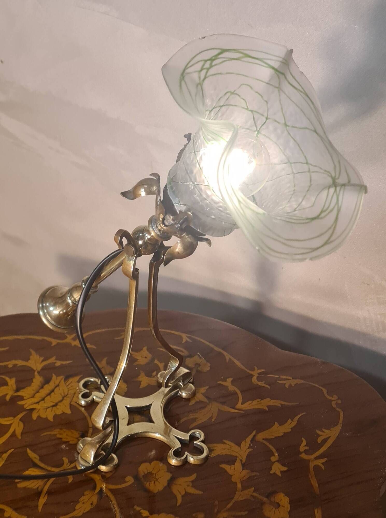 brass rocking lamp with art nouveau glass tulip loeste 34x15