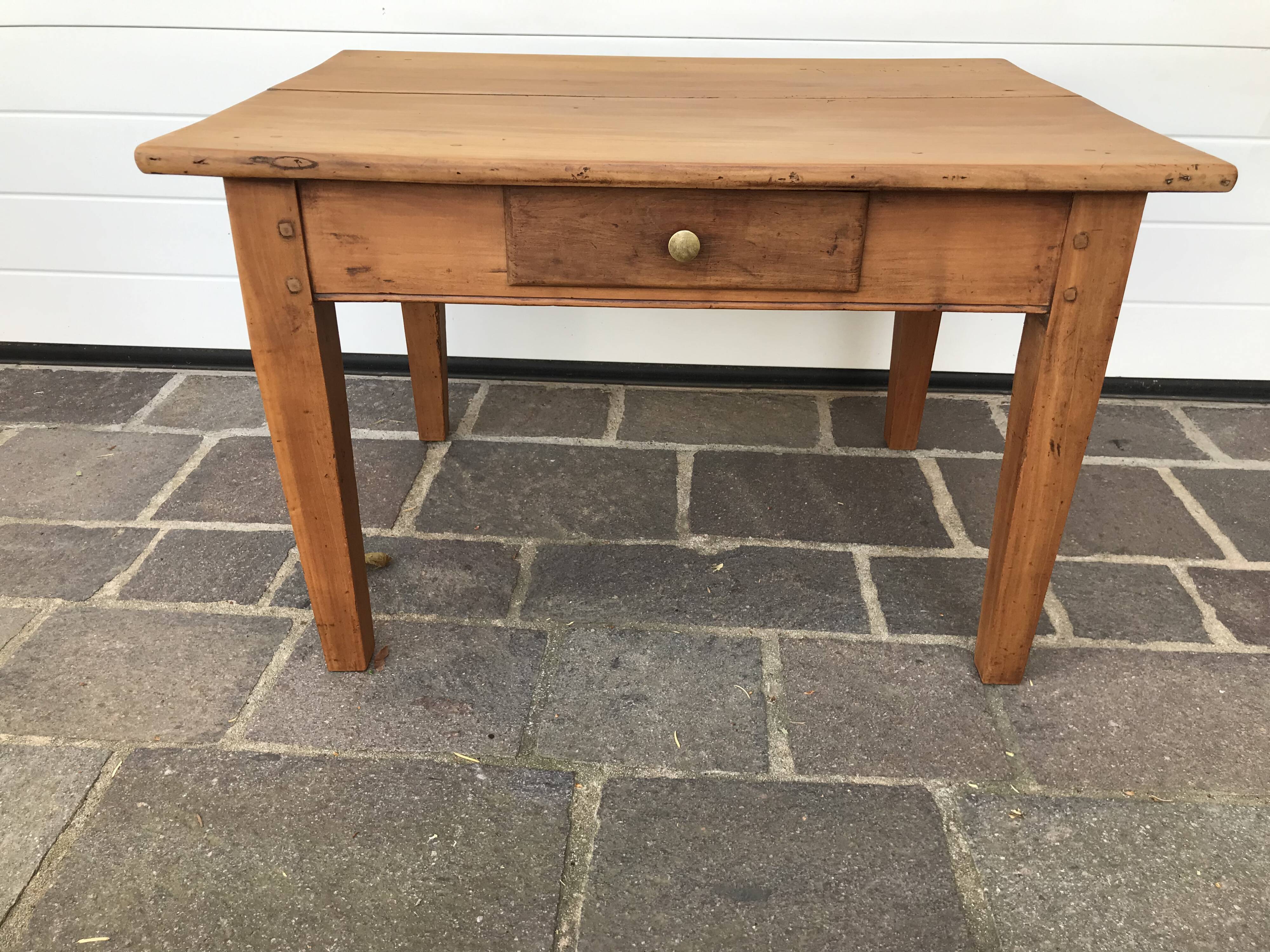 Farm coffee table