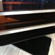 Meuble de TV pivotant en plexiglas fumé