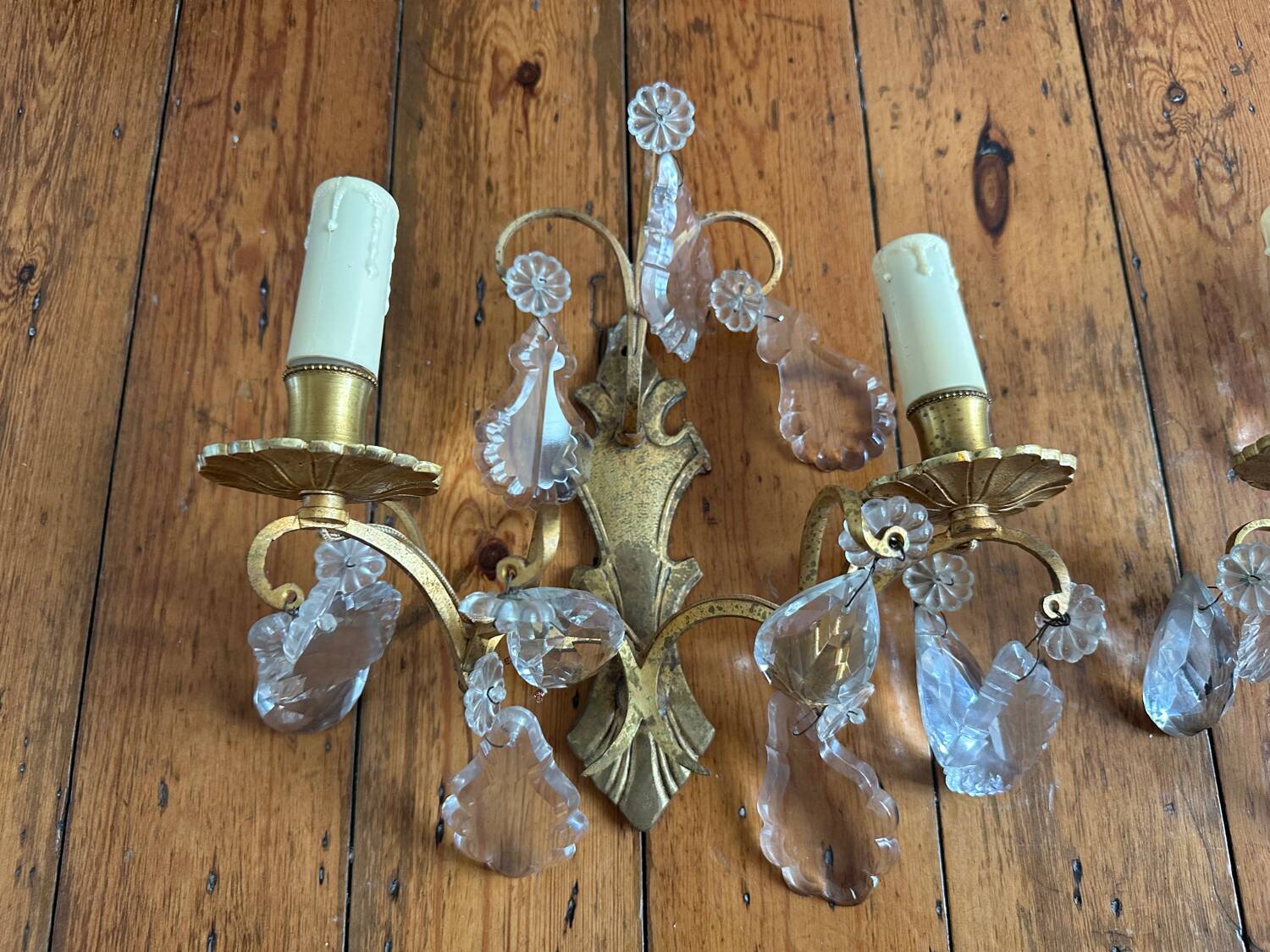 2 vintage bronze wall lights with pendants