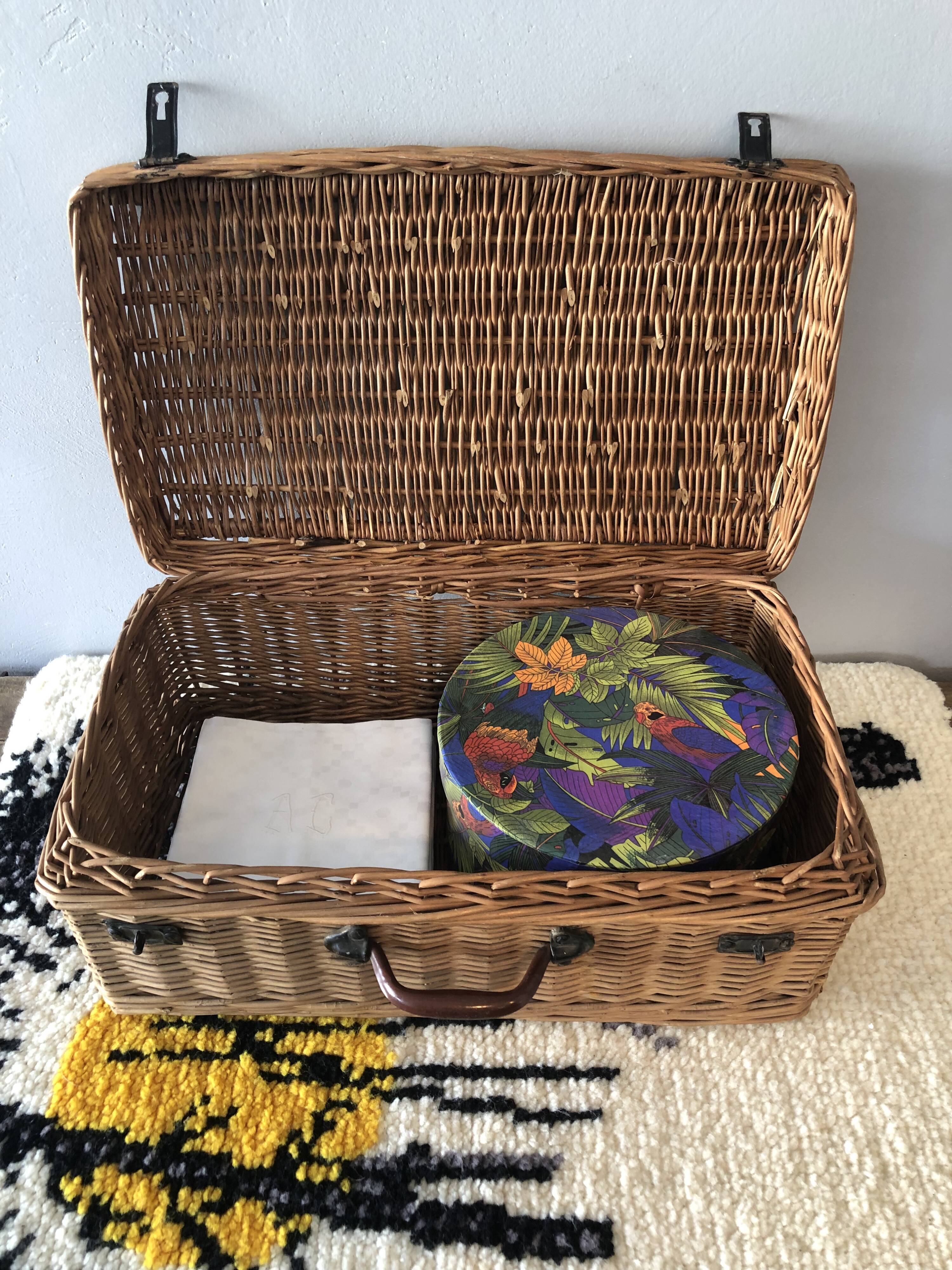 Trunk in ancient rattan