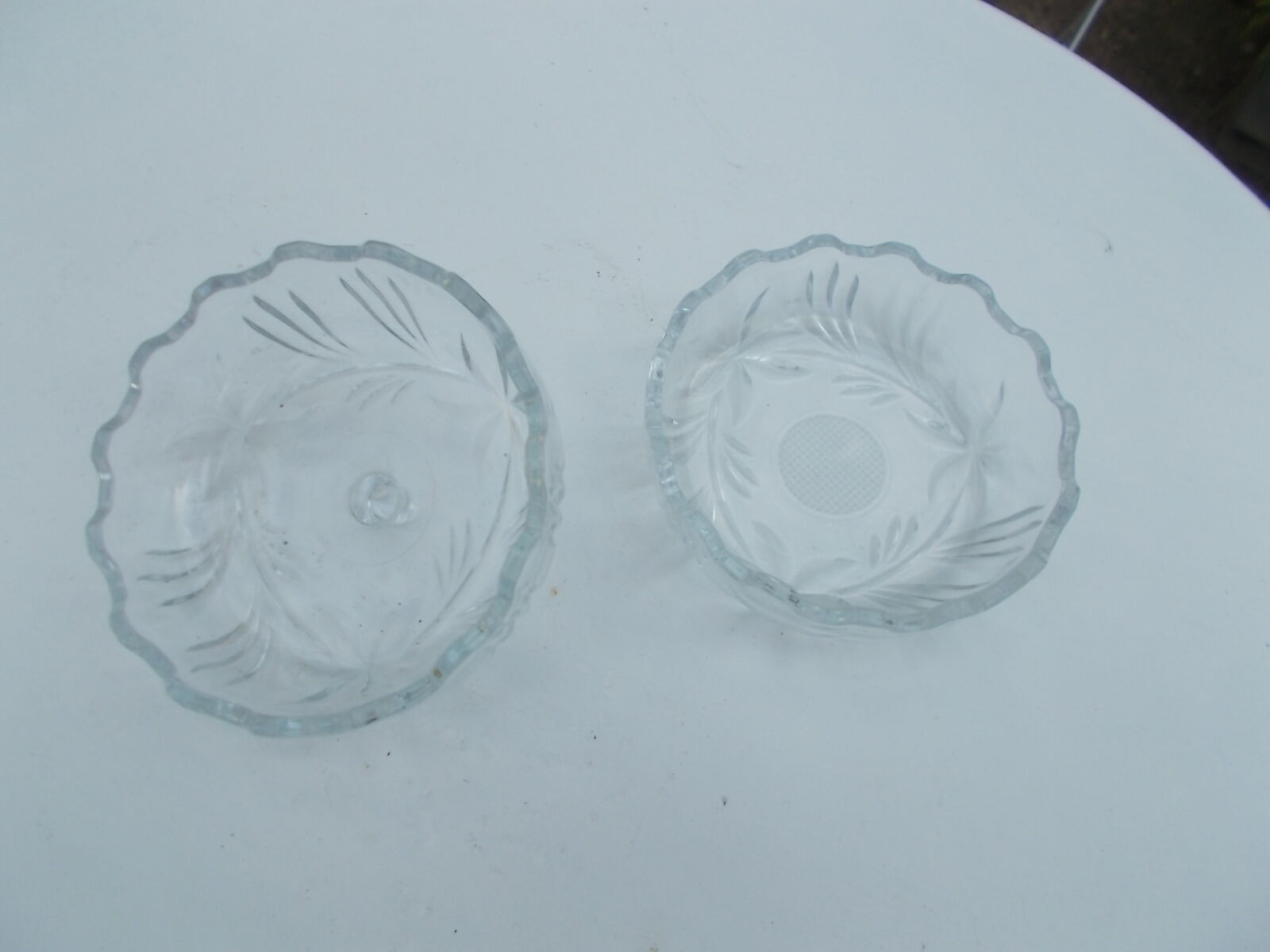 Bonbonnière verre moulé