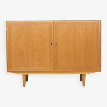 Buffet en frêne de Carlo Jensen, fabricant Hundevad 1960