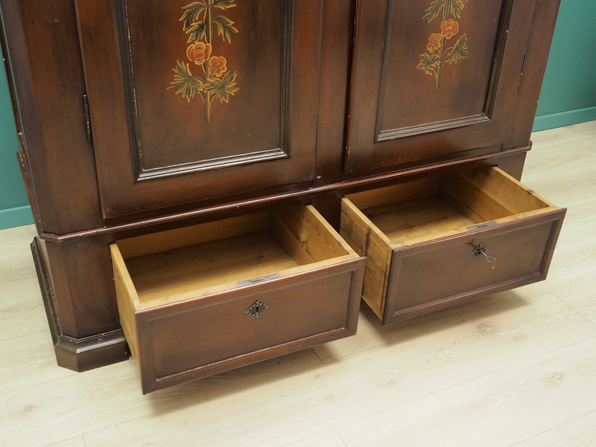 Wardrobe , danish design, 40