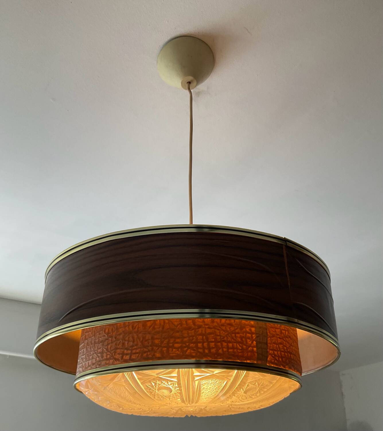 Vintage pendant light from the 60s