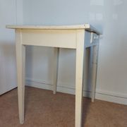 Bureau pieds fuseaux