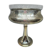 silver metal cut