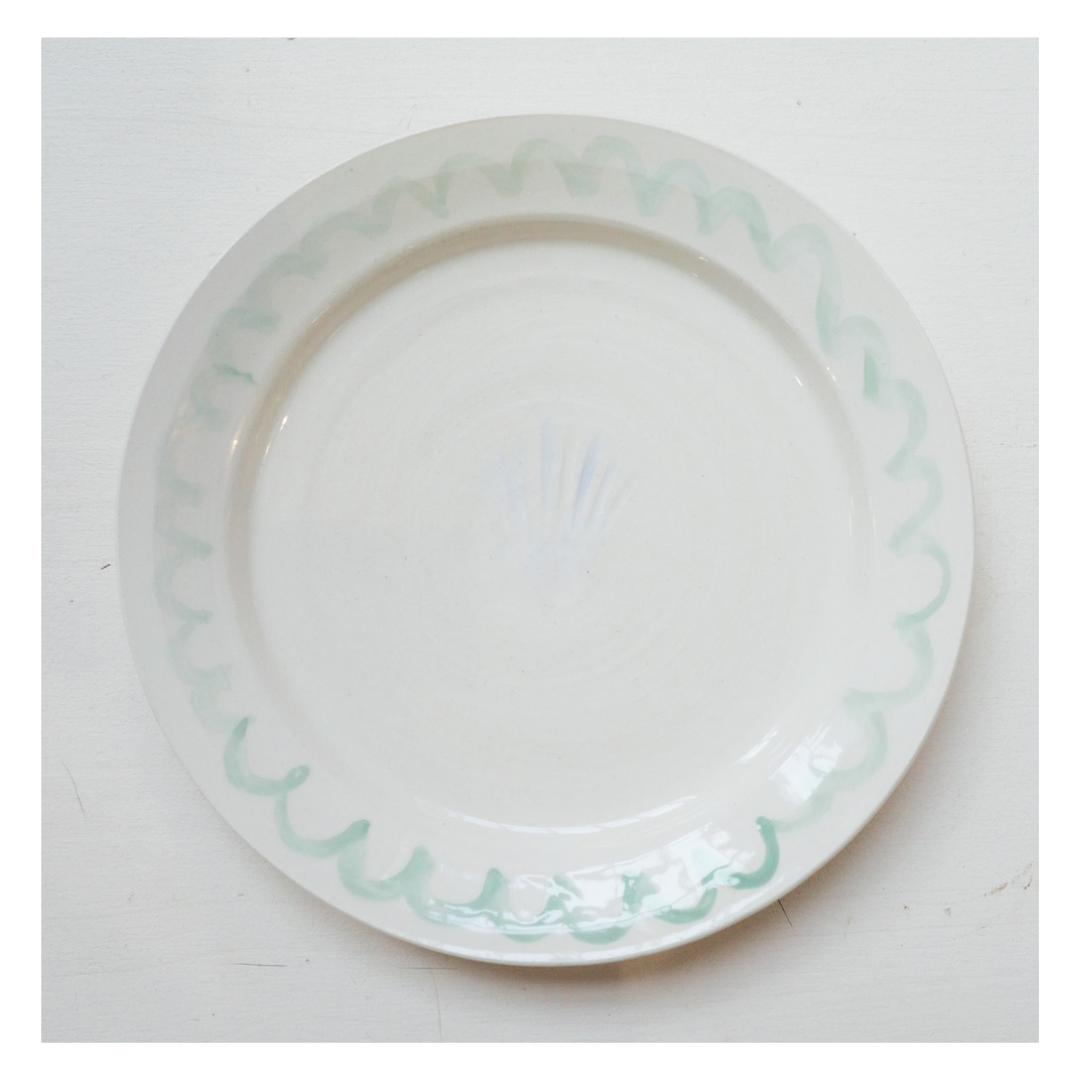 Green artisanal shellfish plate