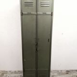 Industrial metal cloakroom