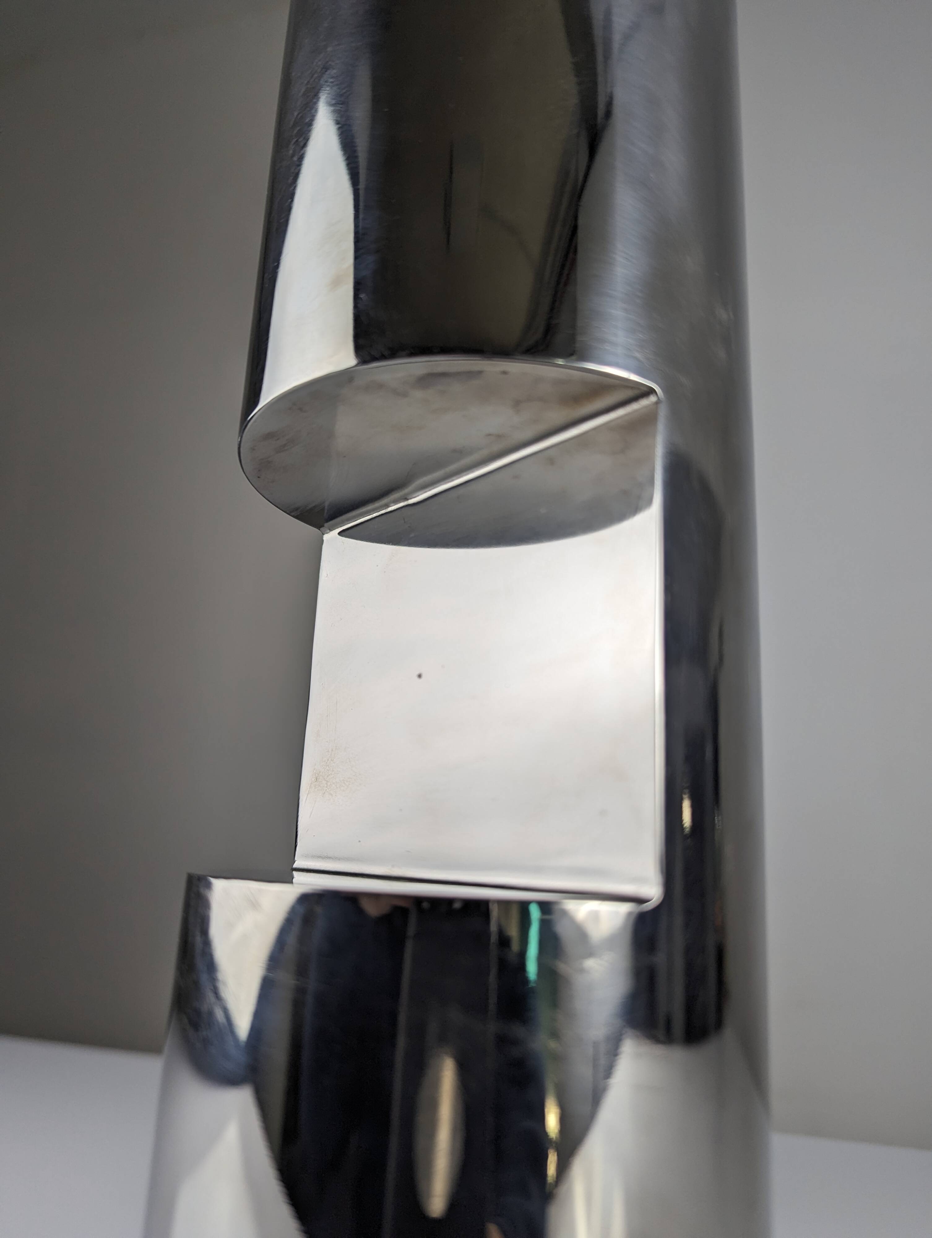 Steel sculpture table lamp