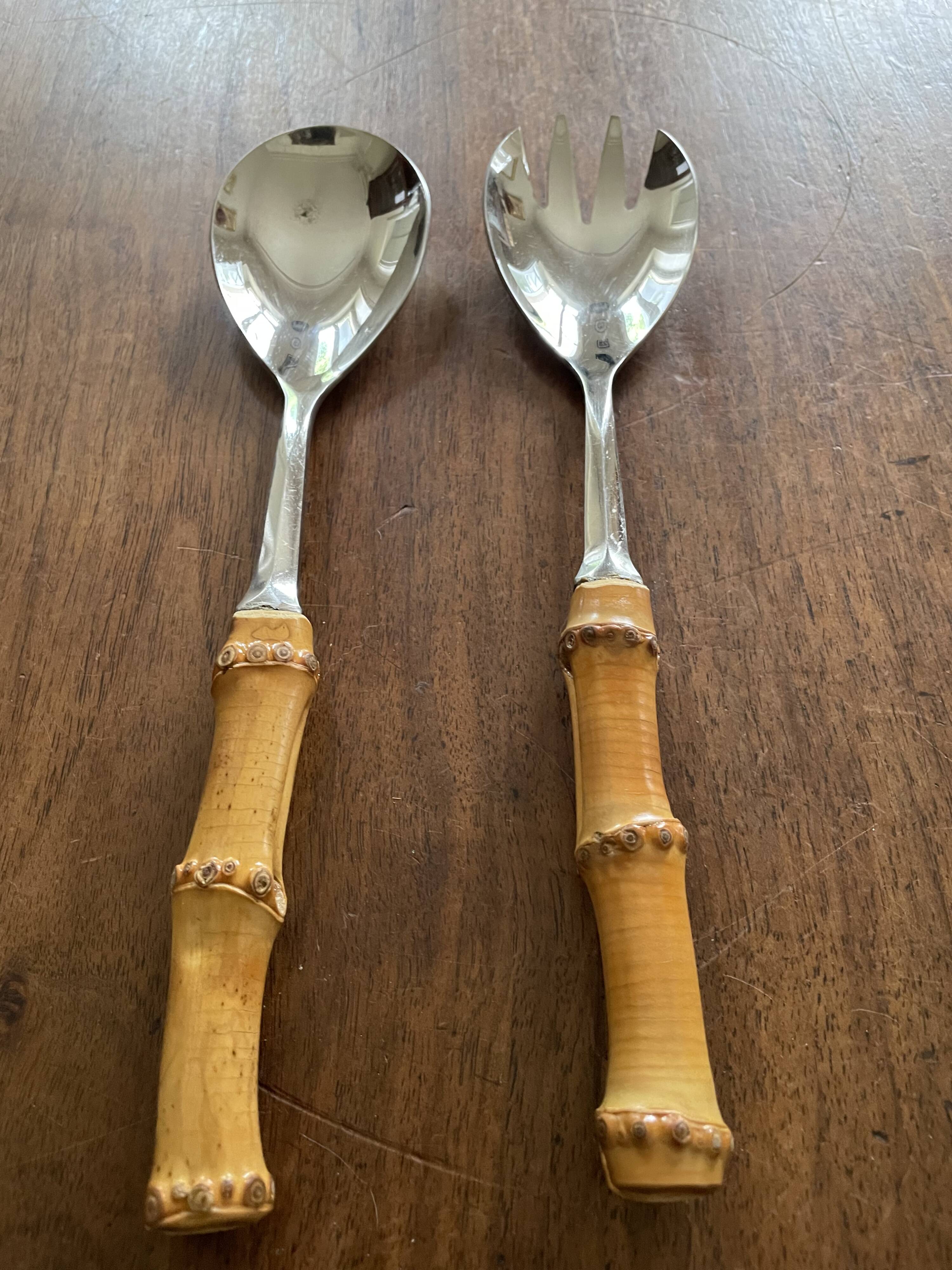 Serving cutlery with bamboo and stainless steel handles
