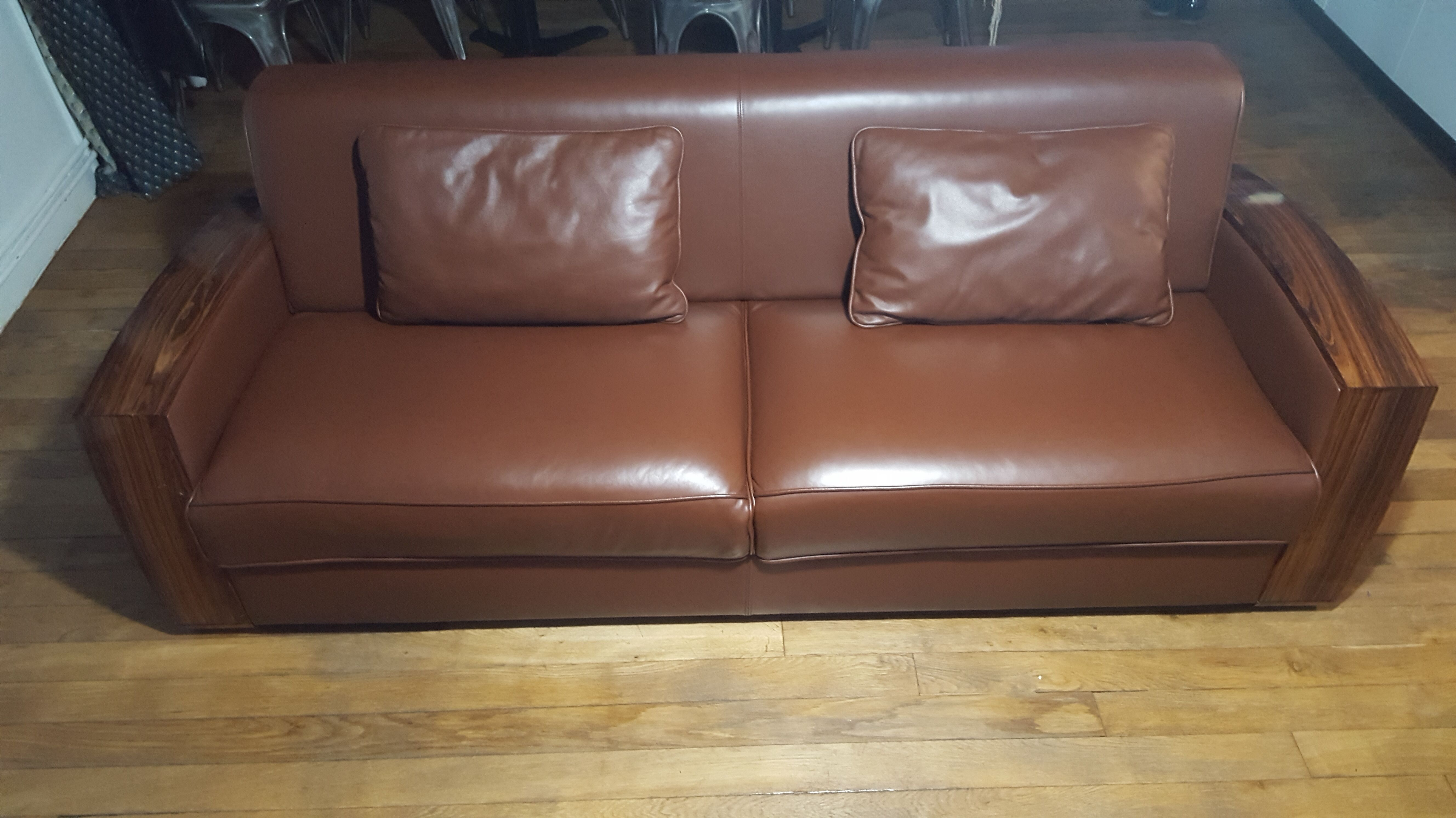 Sofa leather and rosewood