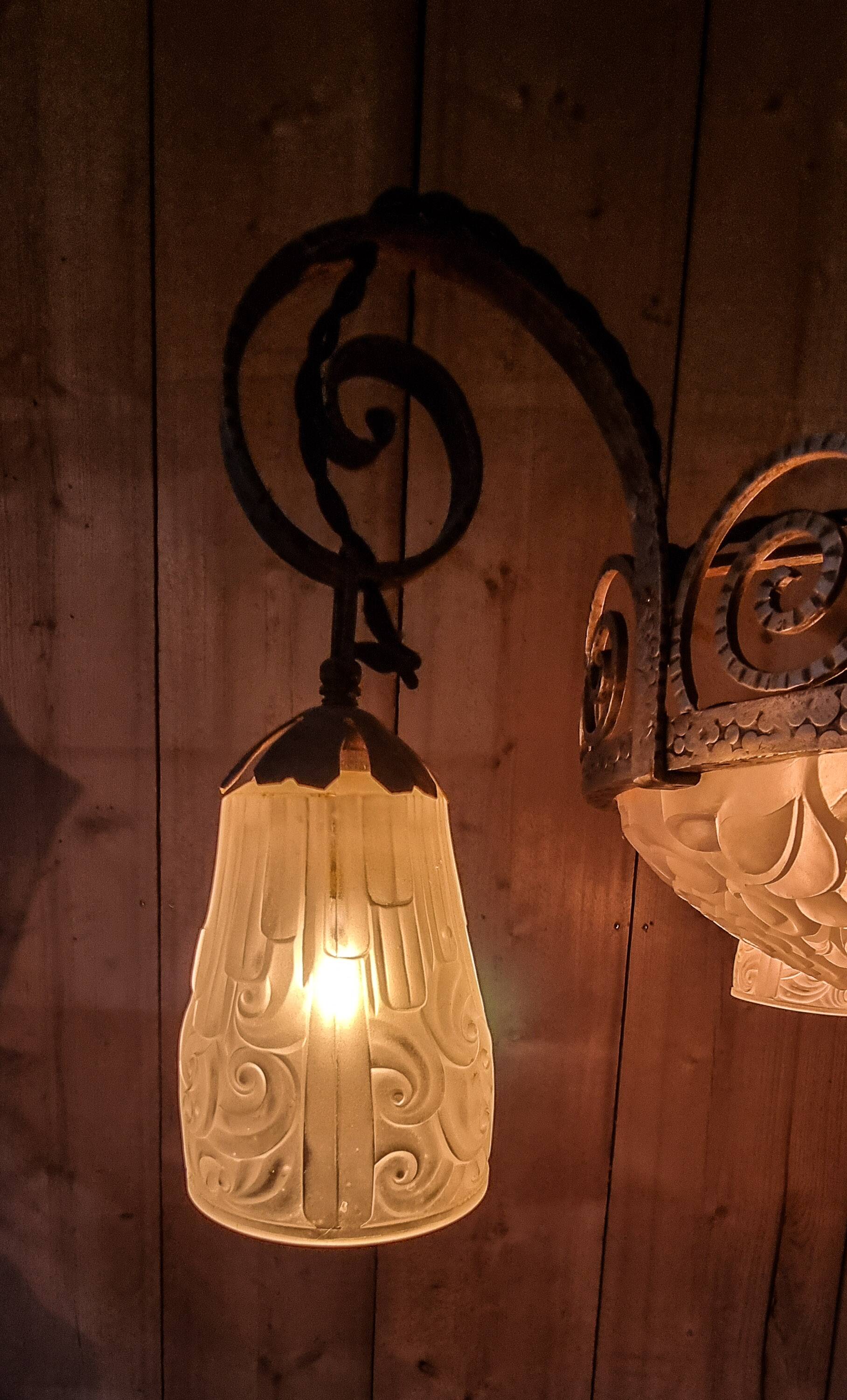 Primaflore Art Deco Chandelier