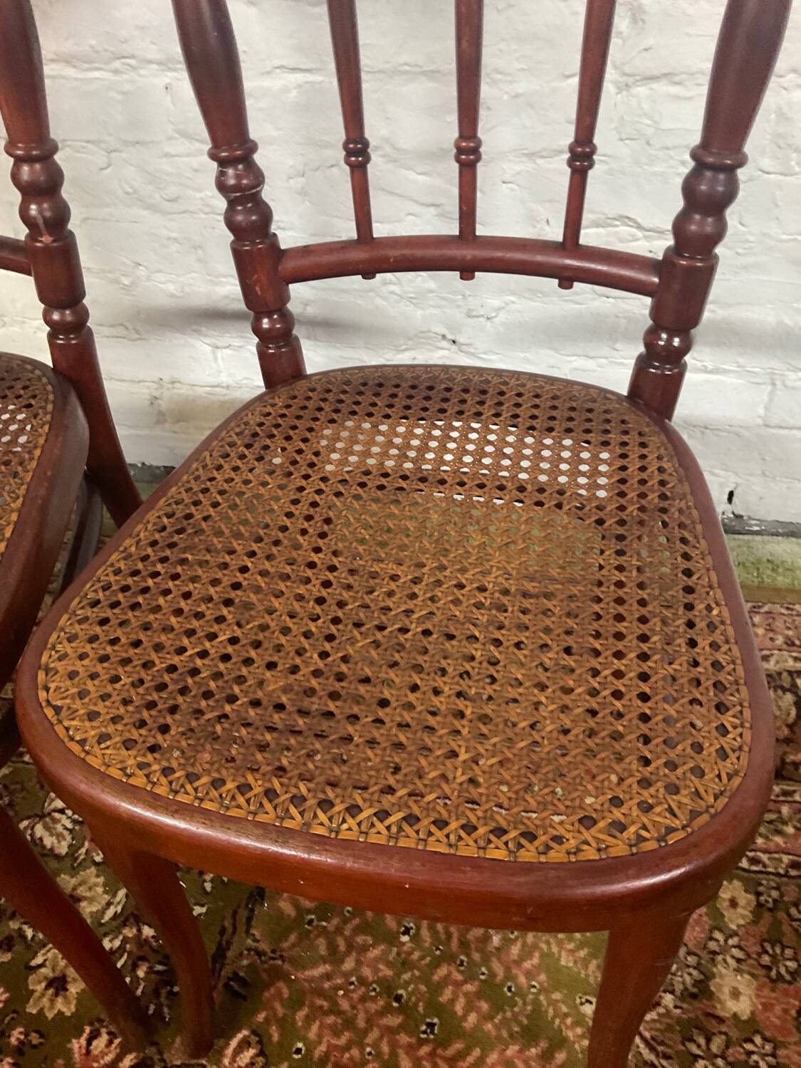 Paire de chaises bistrot Thonet estampillées