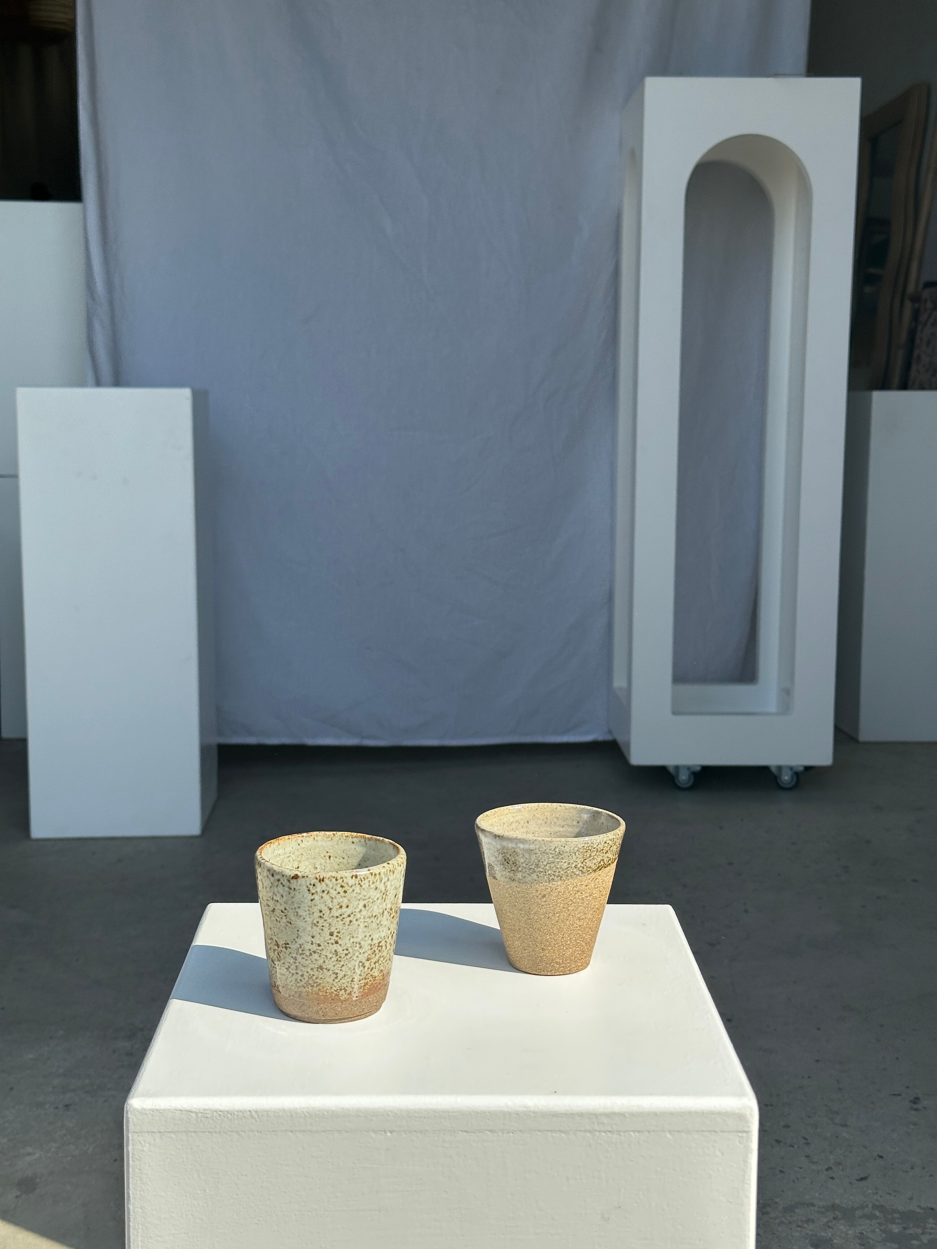 Set of 2 cups in Indonesian ceramic (brown & speckled glazed matte)