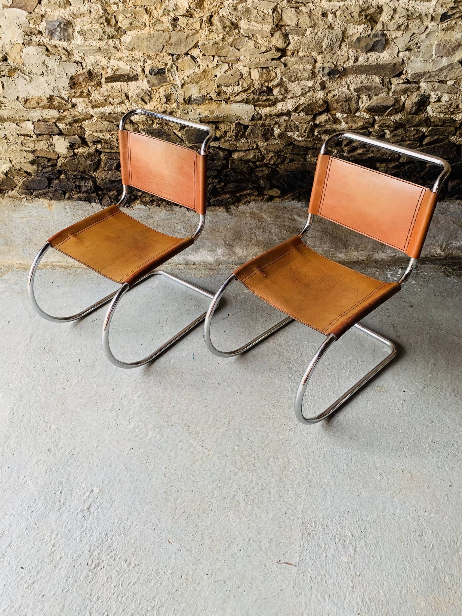 2 chairs MR10 by Ludwig Mies Van Der Rohe for Fasem, 1980