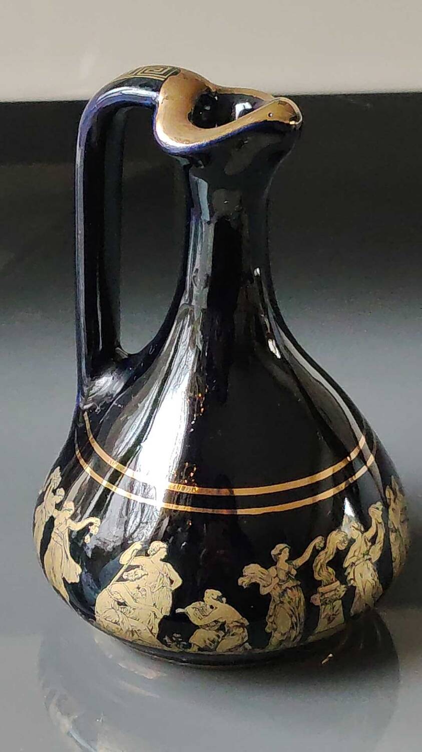 Small cobalt blue collectible greek vase/decor life scenes from greek mythology hand painted in 24c fine gold. 12 x 8 cm